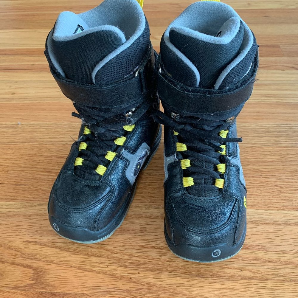Burton Snowboard Boots US 3 Freestyle